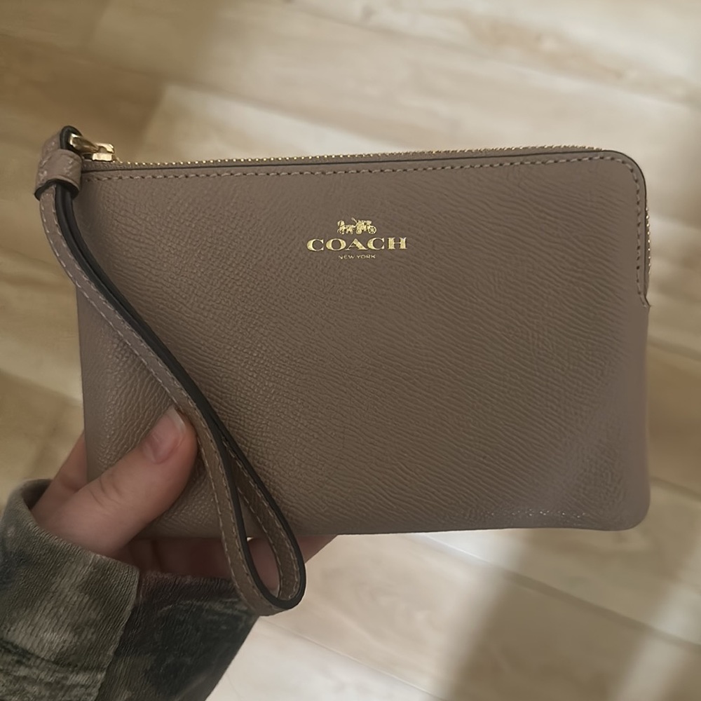 Coach wristlet